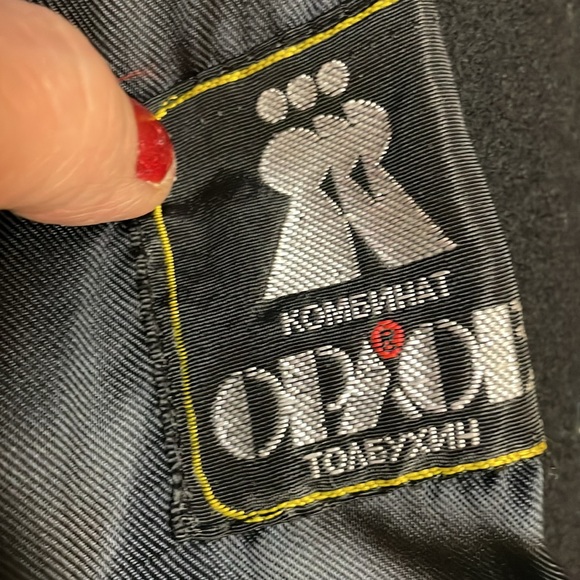 Vintage 80s Bulgaria made wool midi coat in excellent condition - Picture 7 of 10